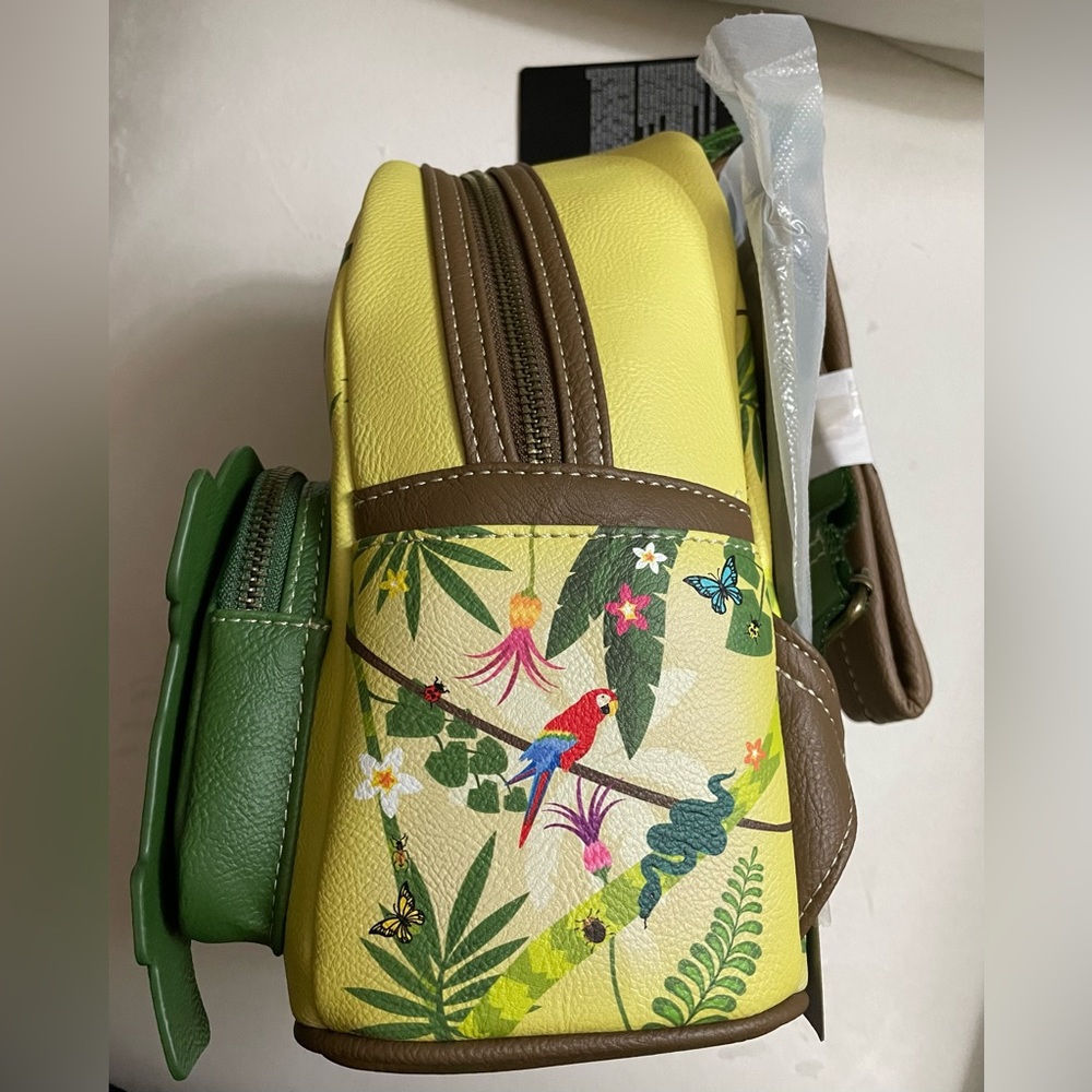 NEW! Loungefly Disney Mickey & Friends Jungle NWT Backpack GLOW IN THE DARK - Picture 4 of 9